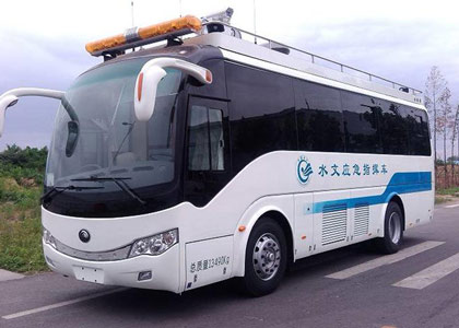 黑龙江省水文水资源局应急指挥车交接现场